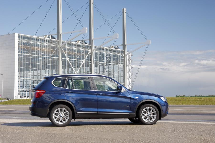  BMW X3 2012 года  (фото 12 из 19)